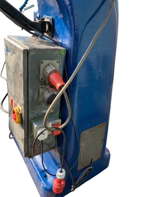 Used Bridgeport Turret Mill for Sale - BRJ - Belt Change Head - Image 4